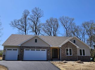 6009 Squirrel Run, Caledonia, IL 61011