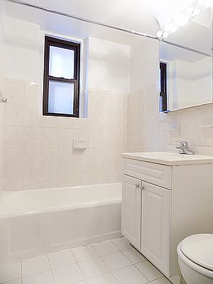 5th image of 10915 Queens Blvd APT 1B