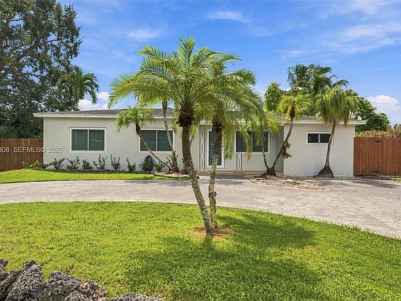 4th image of 7120 SW 58th St