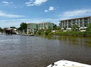 227 Fort King George Dr #K, Darien, GA 31305