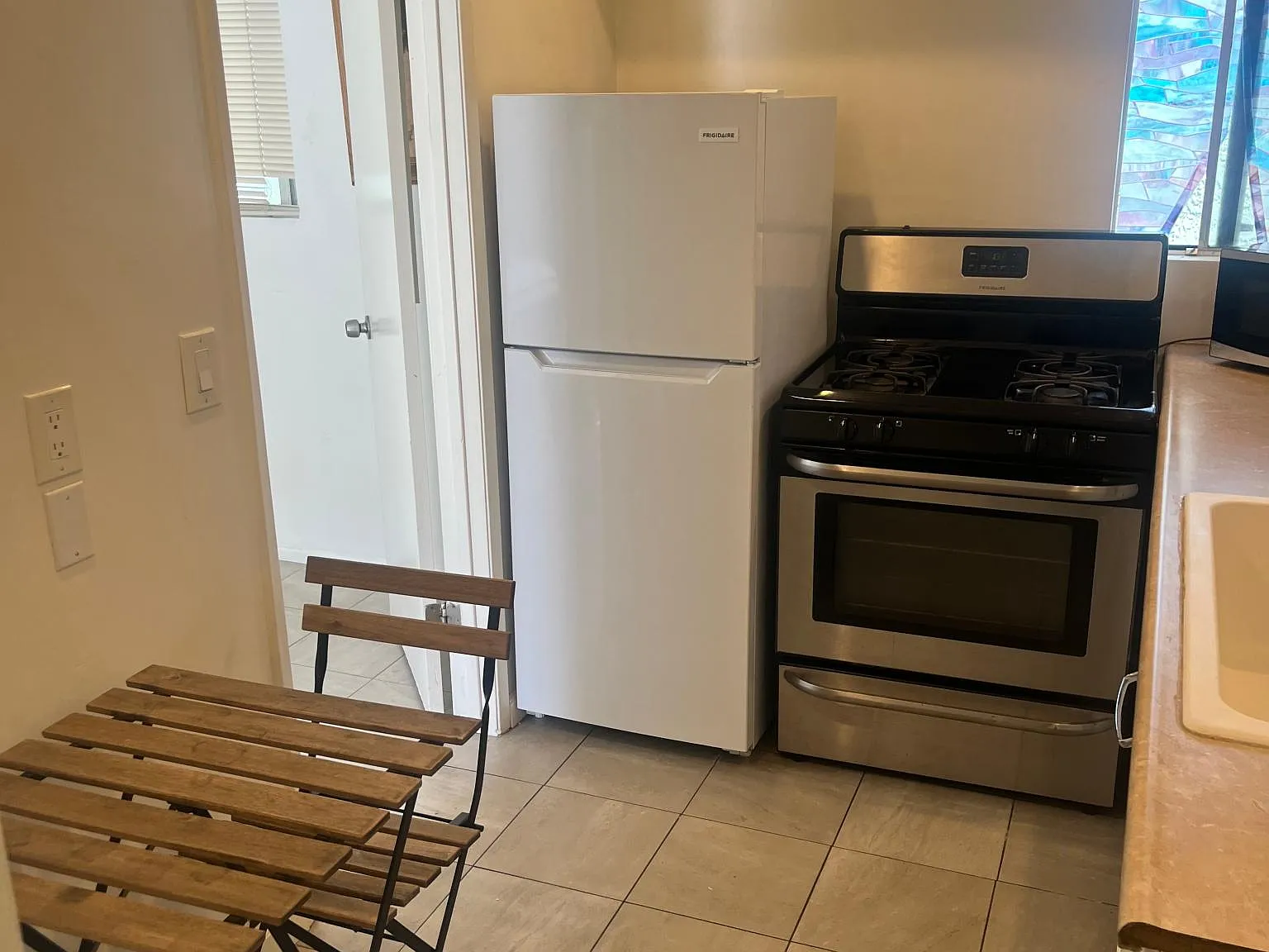 1 bed, 600 sqft, $1,850 — Photo 3