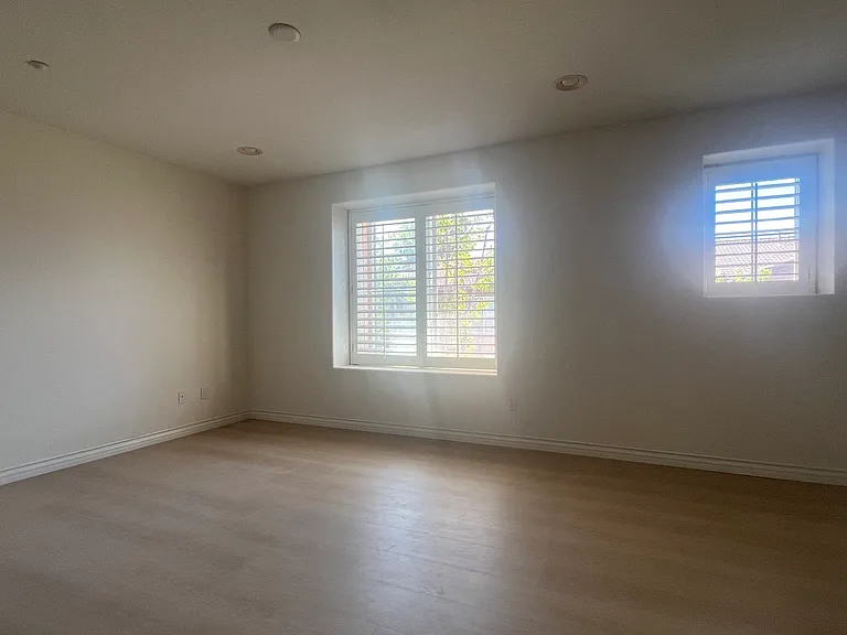 149 Topaz #13 — Photo 11
