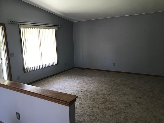 4th image of 33470 Longwood Dr