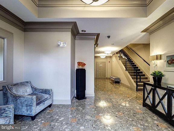 4th image of 10400 Strathmore Park Unit 1-303