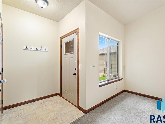 3rd image of 7110 S Bridger Pl