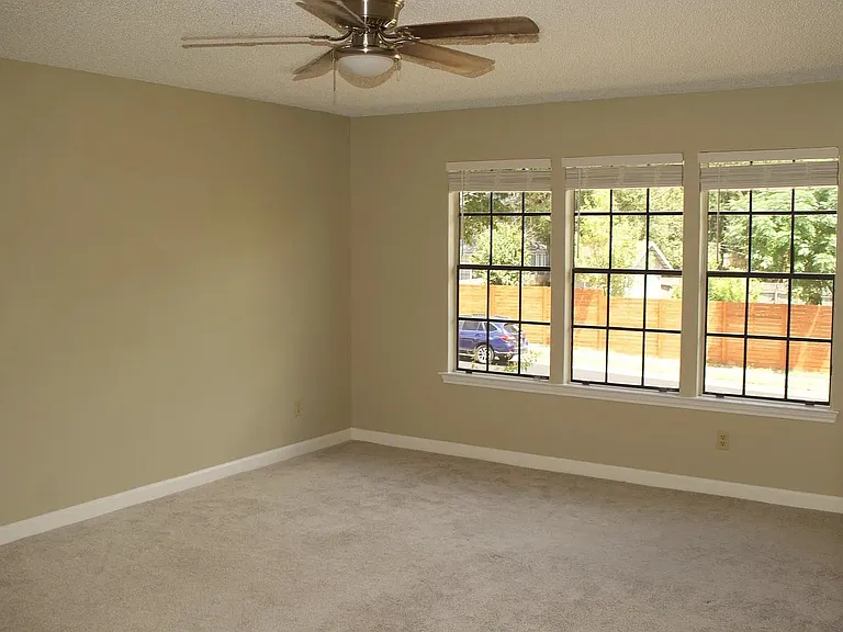 2503 Monarch Dr — Photo 19