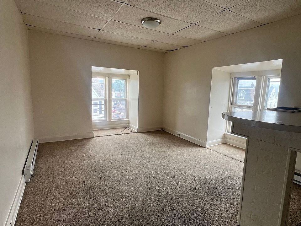 Duke St N 1060 / Seventh Ave E 48 & 50 1060 N Duke St York PA Zillow