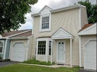664 Pleasant Pl, Island Lake, IL 60042