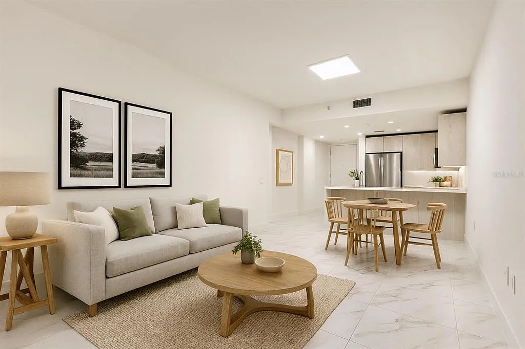 Building Photo - 2000 Metropica Way #1708