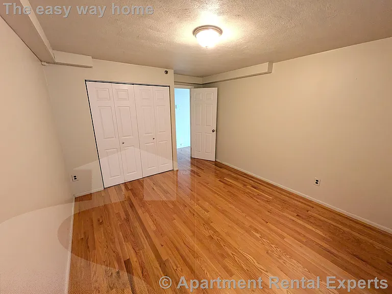 407 Broadway #1R — Photo 2