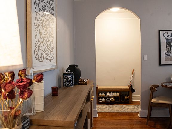 3rd image of 30 Windsor Ter APT 5E
