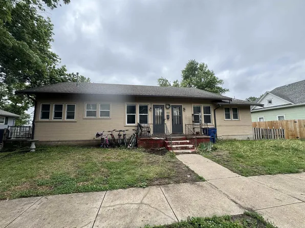 322 NE 5th St, Abilene, KS 67410
