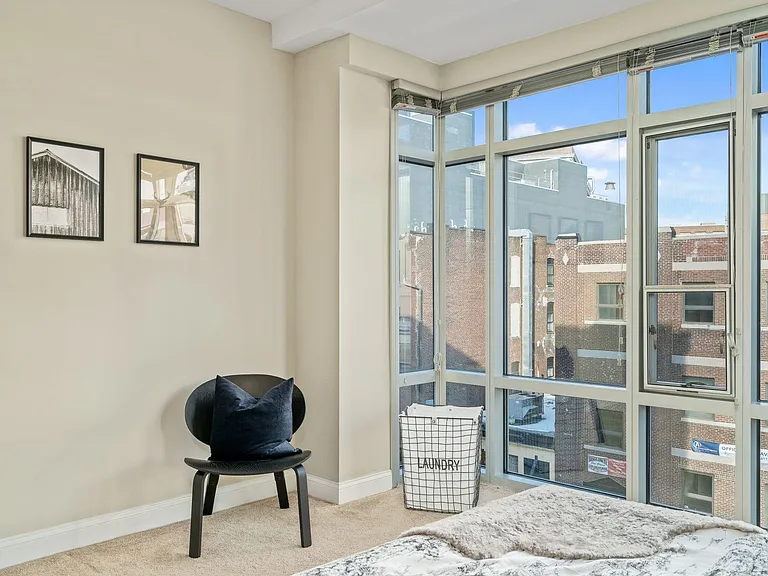 Eleven West — Photo 11