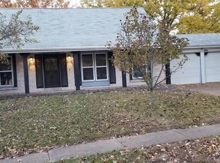 11847 Beckett Fall Rd, Florissant, MO 63033