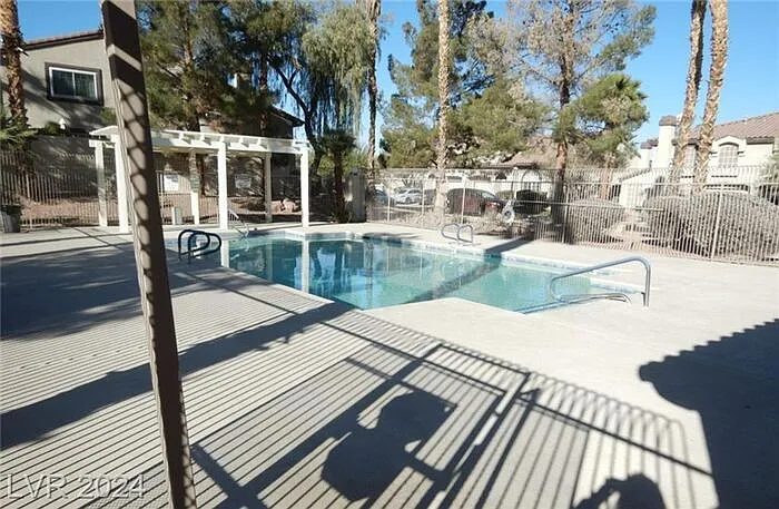 2605 Glen Green Ave — Photo 29