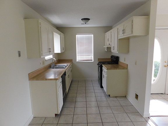 4th image of 6761 Maury Dr