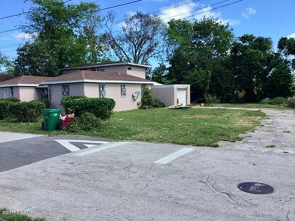 4th image of 229 College Park Dr