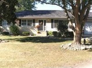7675 W Skylark Dr, Michigan City, IN 46360