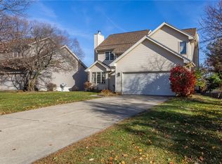 912 S 26th St, West Des Moines, IA 50265