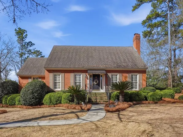 2621 Crofton Dr, Albany, GA 31721