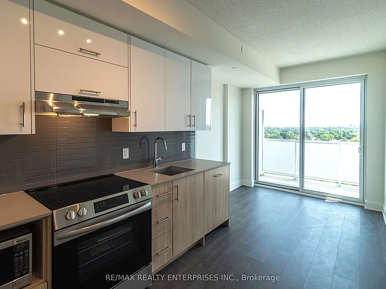 188 Fairview Mall Dr #908 — Photo 14