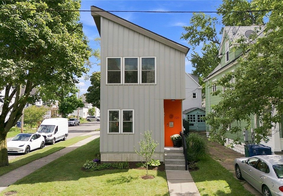 1st image of 121 School St