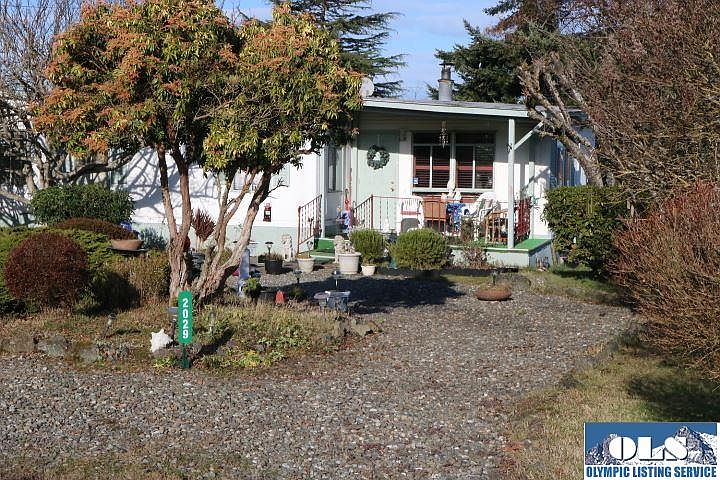 1st image of 2029 E 4th Ave
