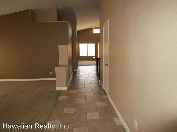 3rd image of 1053 Featherwood Ave