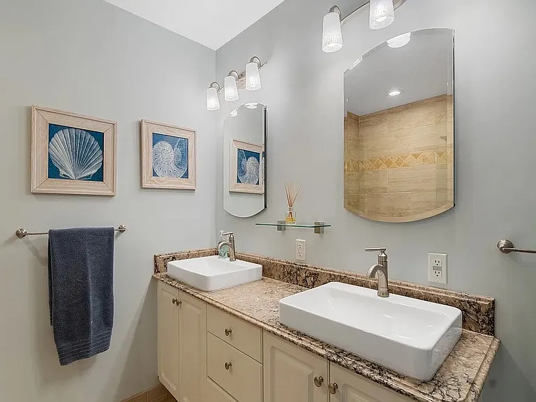 5020 Fairways Cir #J206 — Photo 14