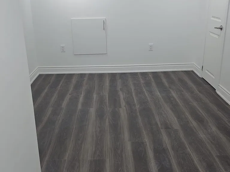 28 Bagnell Cres #BASEMENT — Photo 5