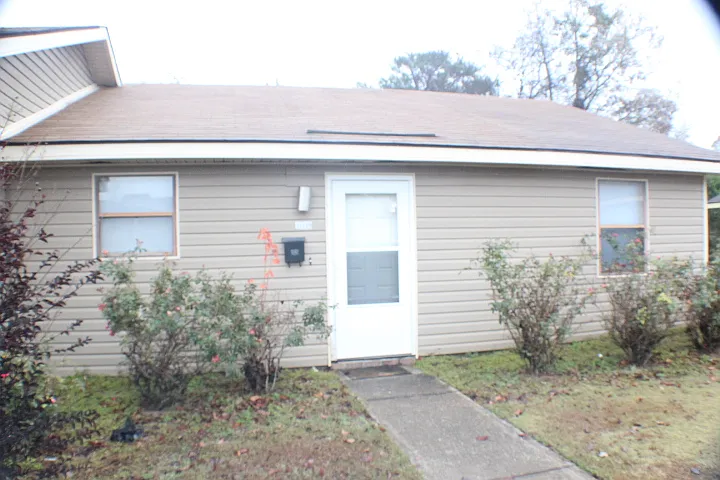 113 Stonehedge Dr