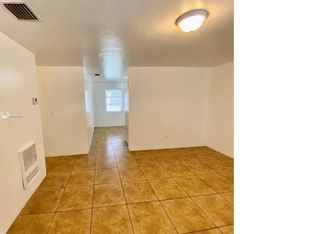 5626 SW 27th St #2, Hollywood, FL 33023