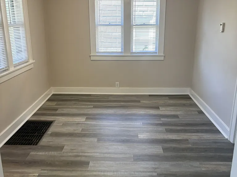 1614 Homewood Ave — Photo 3