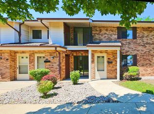 6820 Mariner Dr, Racine, WI 53406