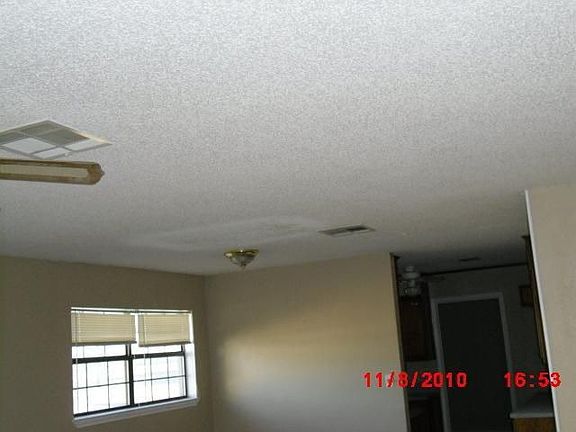 4th image of 329 Valley Dr
