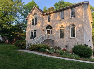 6000 Forest Trails Dr, Winston Salem, NC 27107