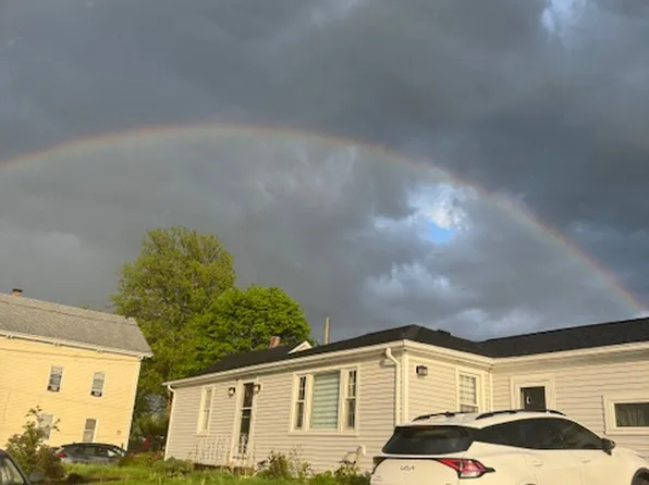 32 Jones St, Cumberland, RI 02864