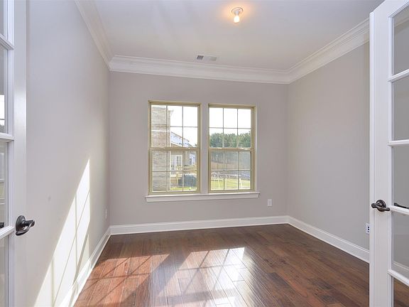 5th image of 621 Goodman Dr Lot 64