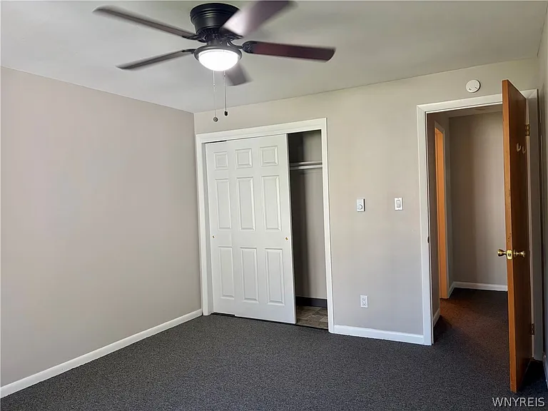 700 Park Ave — Photo 10