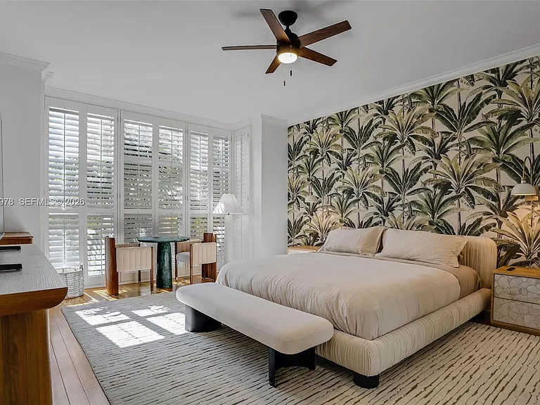 725 Crandon Blvd #203 — Photo 32