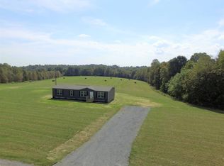 588 Riddle Rd, Liberty, KY 42539