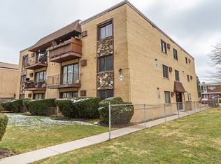 1279 Harding Ave APT 1B, Des Plaines, IL 60016