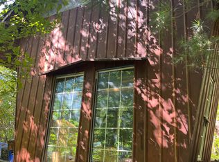 803 Beach Ln, Leeds And The Thousand Islands, ON K0E1N0