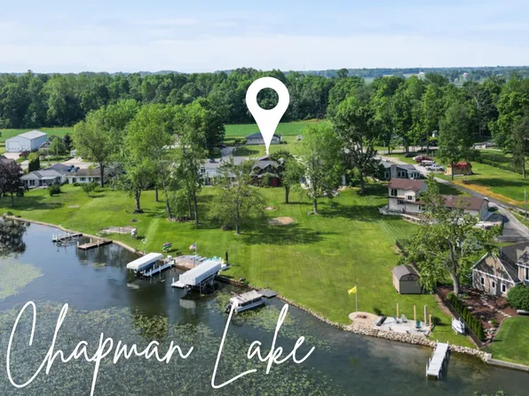 1791 Chapman Lake Dr, Warsaw, IN 46582