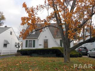 1112 W Macqueen Ave, Peoria, IL