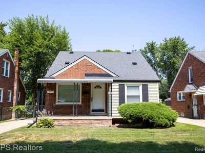 19775 Damman St, Harper Woods, MI, 48225