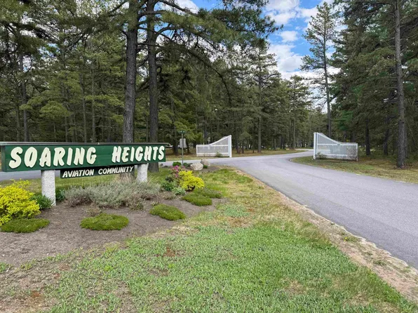 40 Logan Way, Ossipee, NH 03890