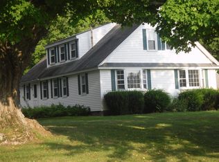 37 Hospital Rd, Baldwinville, MA 01436