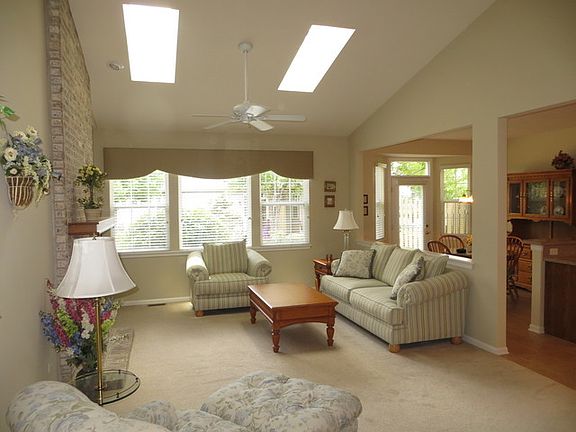 2nd image of 117 Enfield Ln