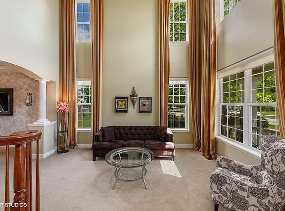 3rd image of 3011 Bluestem Ct
